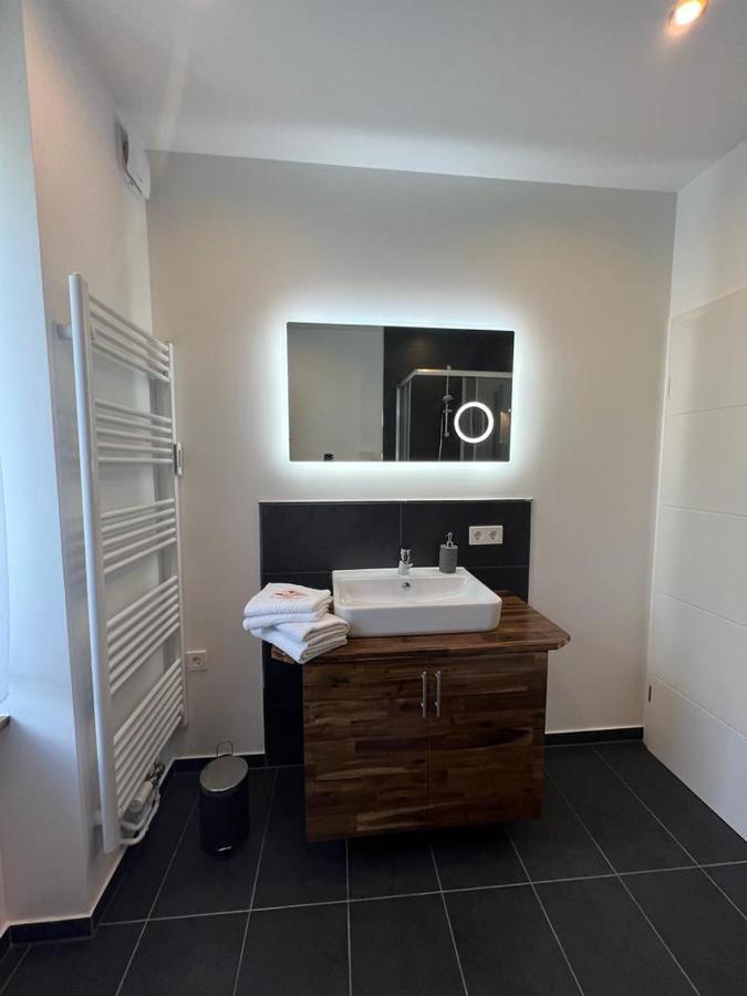 Zentrale Und Schoene Ferienwohnung II Lübeck Eksteriør billede